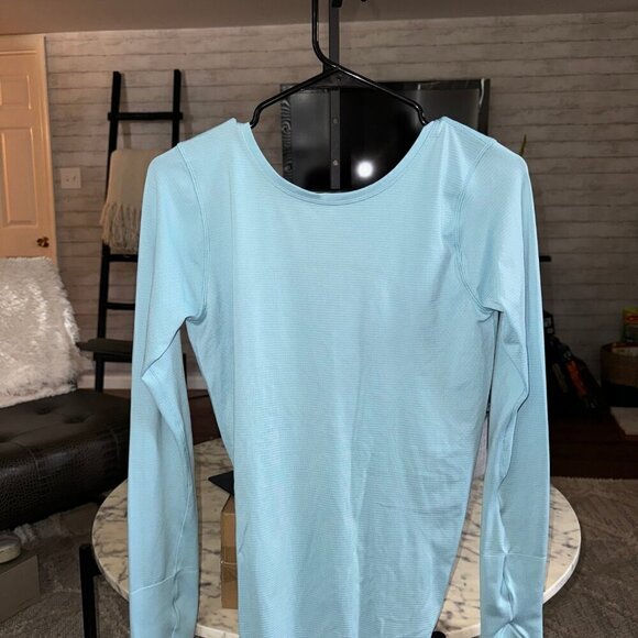 Lululemon Light Blue Swiftly Speed Long Sleeve Cinch Ruched Back Top Size 8 - Picture 5 of 9